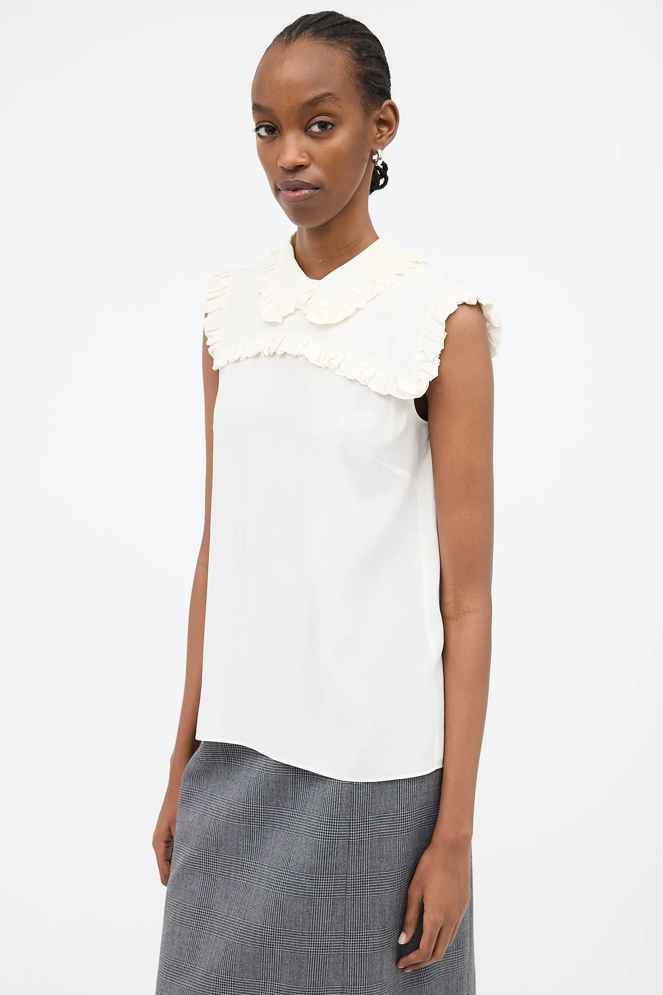 2017 Silk Sleeveless Ruffle Blouse