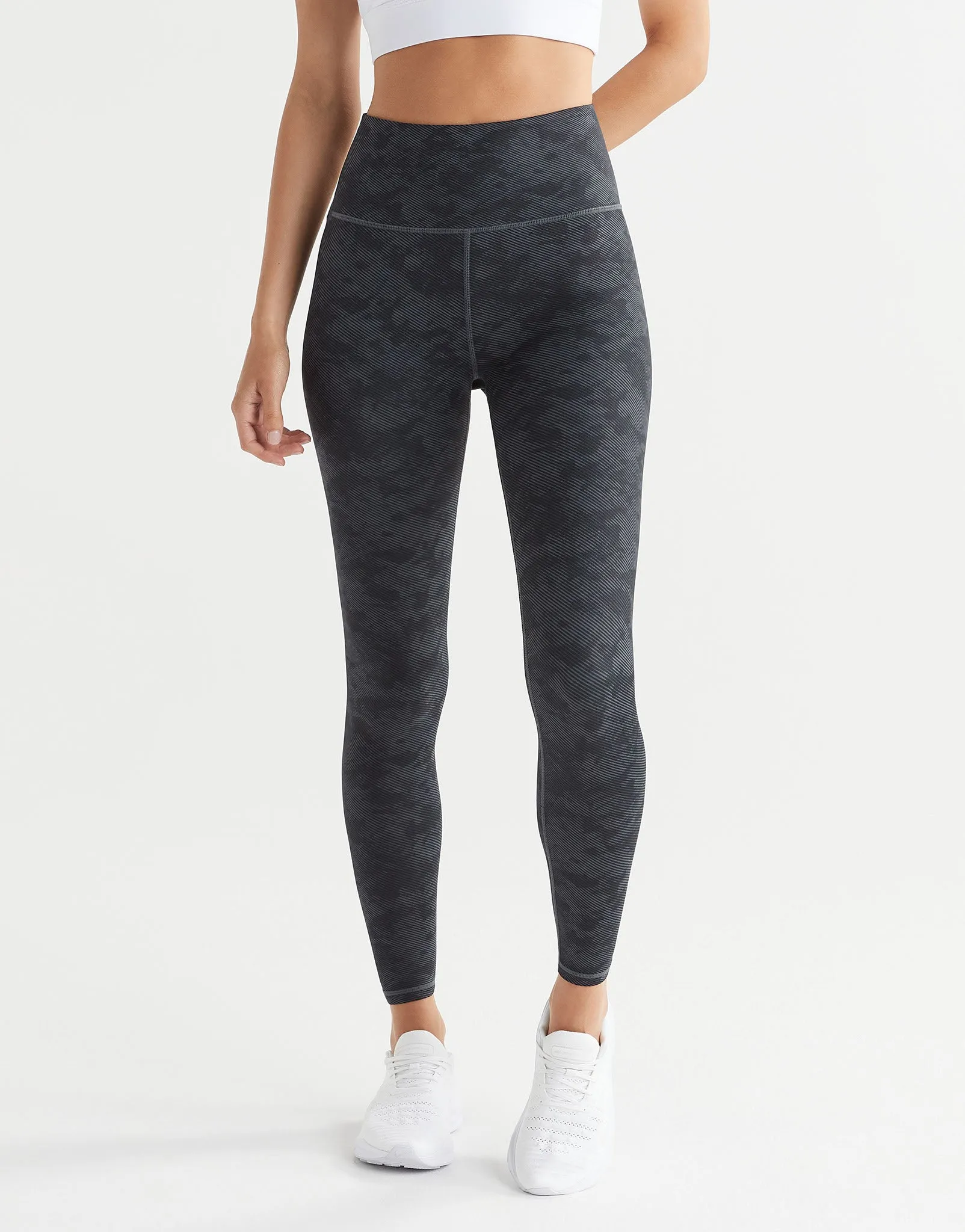 ASTRID Ultra-Core - Black Stucco