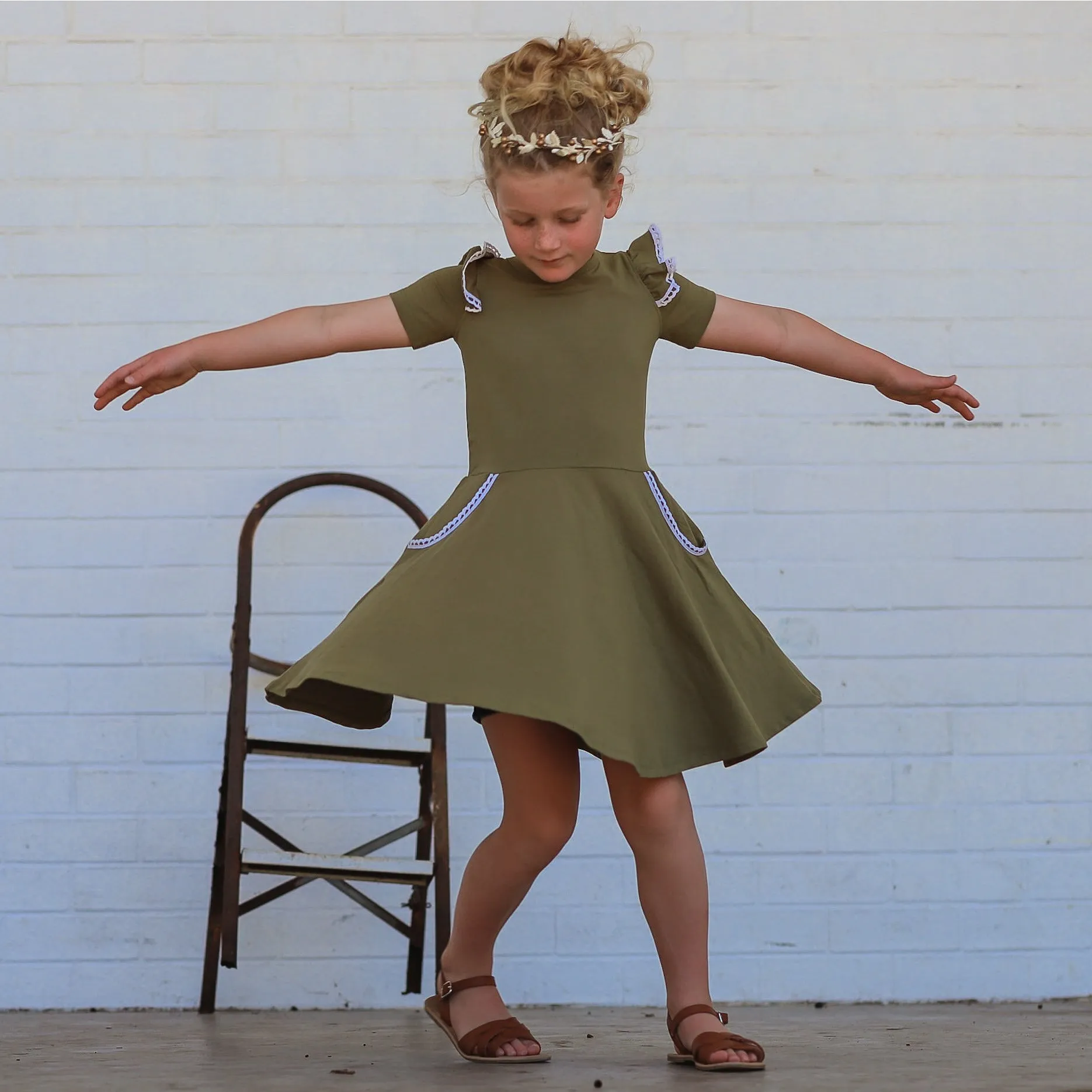 DRIED HERB TWIRLY GIRL DRESS