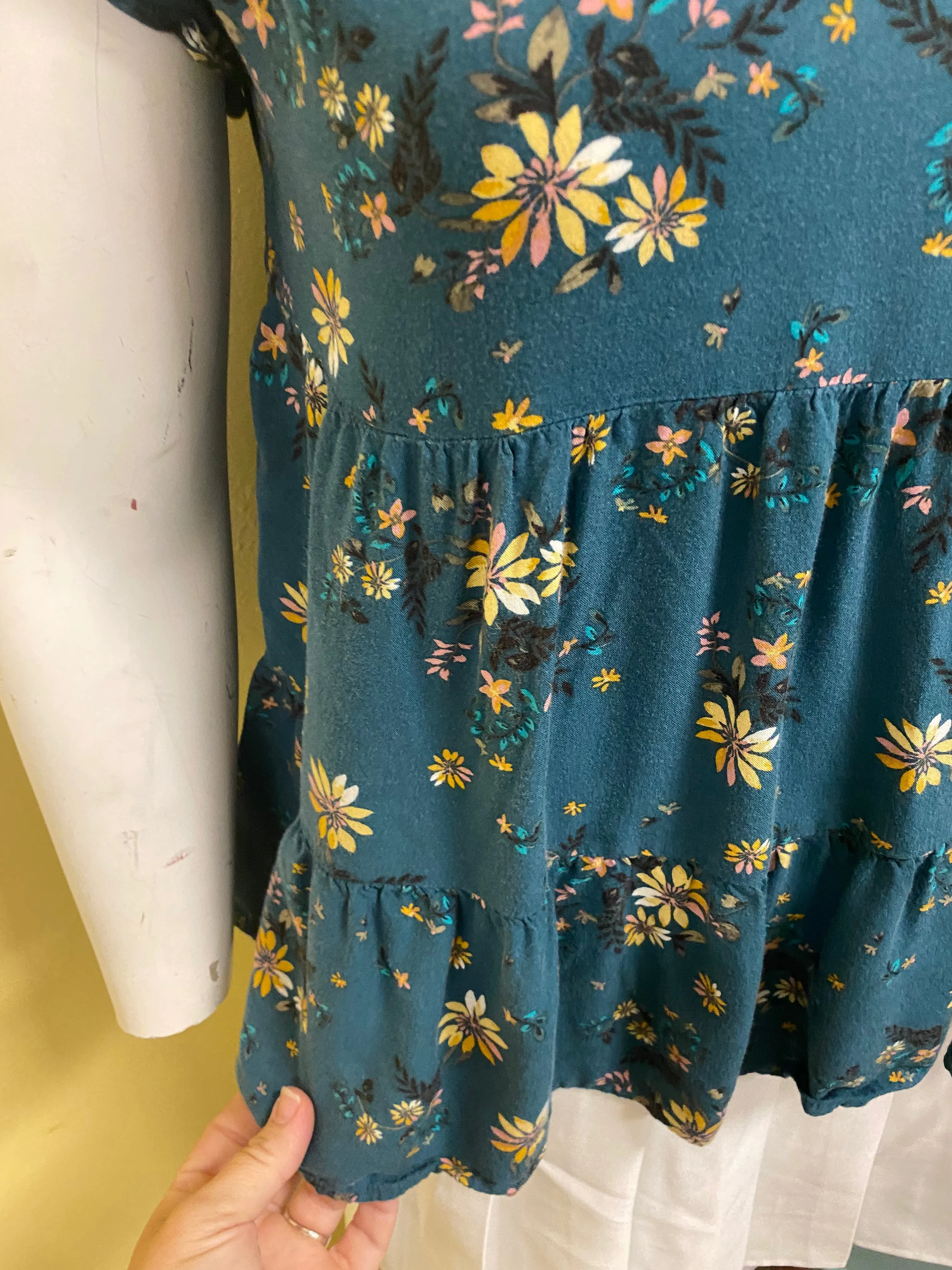 Maurices Green Tops, Large