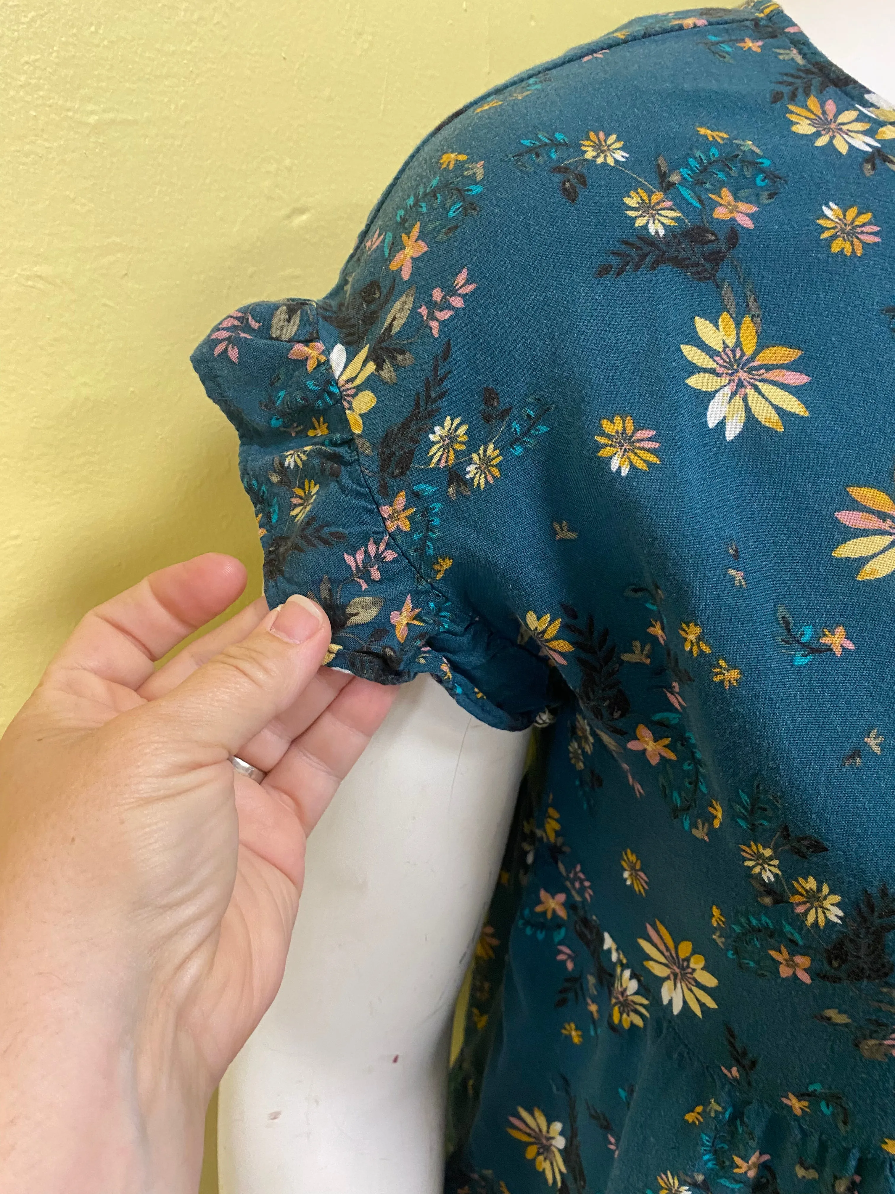 Maurices Green Tops, Large