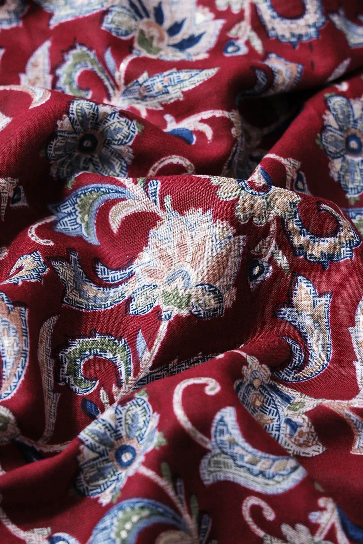 Multi Color Floral Pattern With Foil Print On Maroon Rayon Fabric