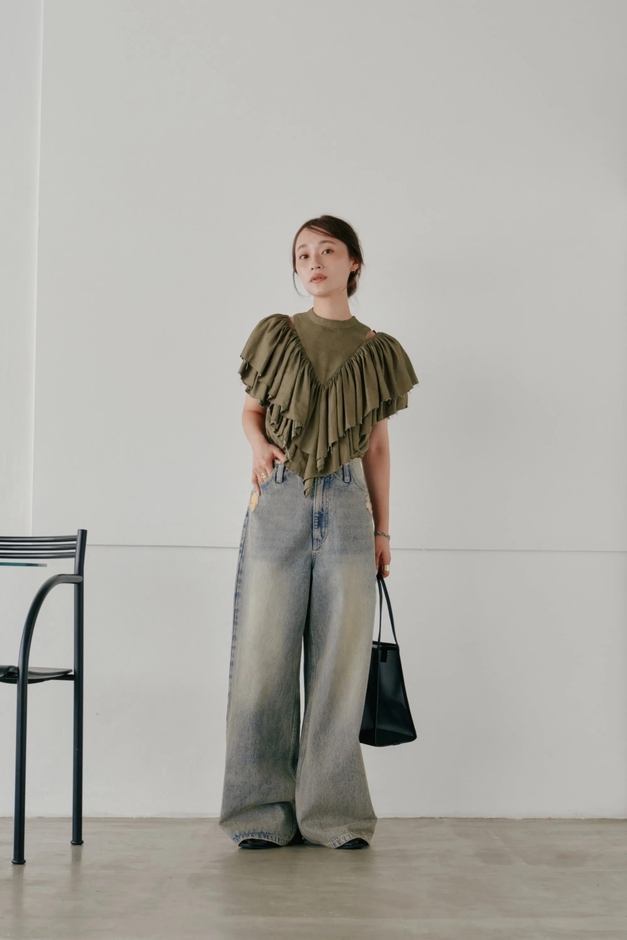 volume ruffle tops