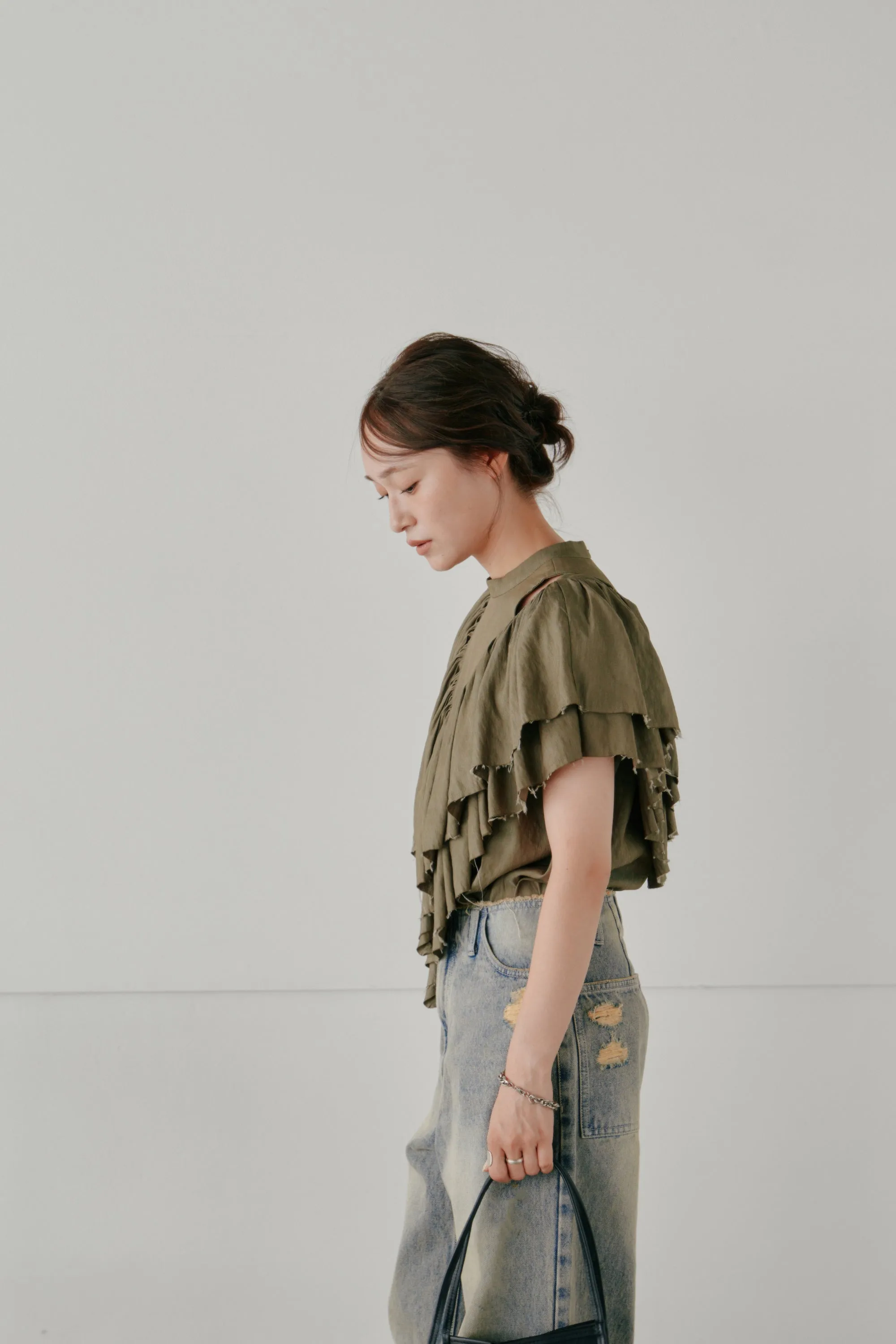 volume ruffle tops