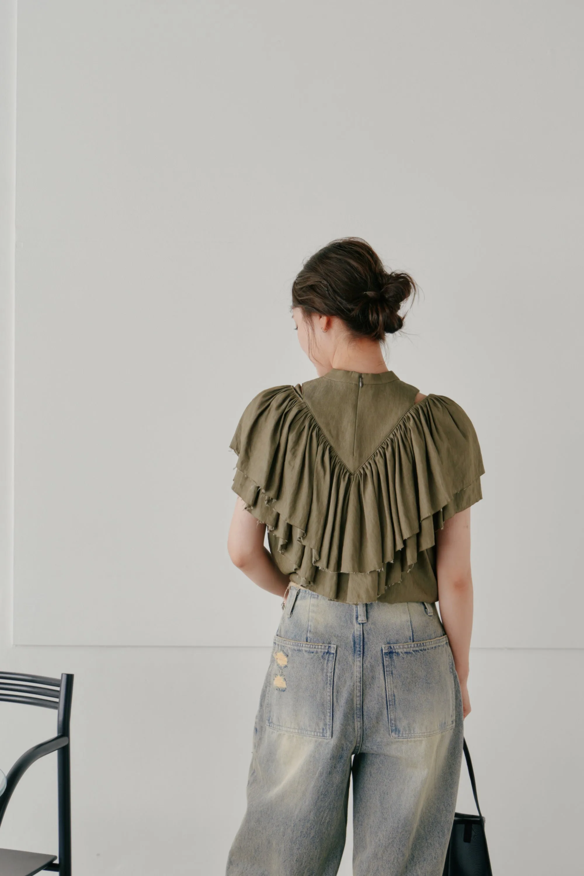 volume ruffle tops