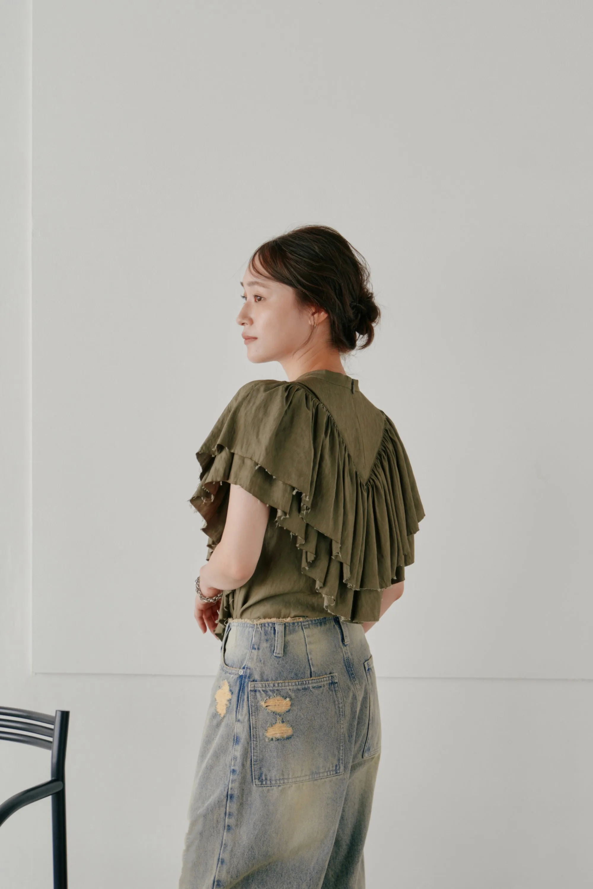 volume ruffle tops